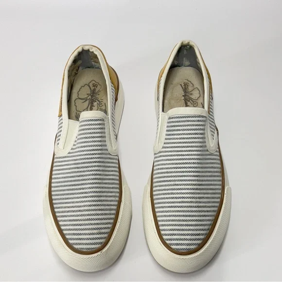 TOMMY BAHAMA Women’s Size 6 1/2 Canvas Striped Slip On Sneakers Shoes - Picture 2 of 10